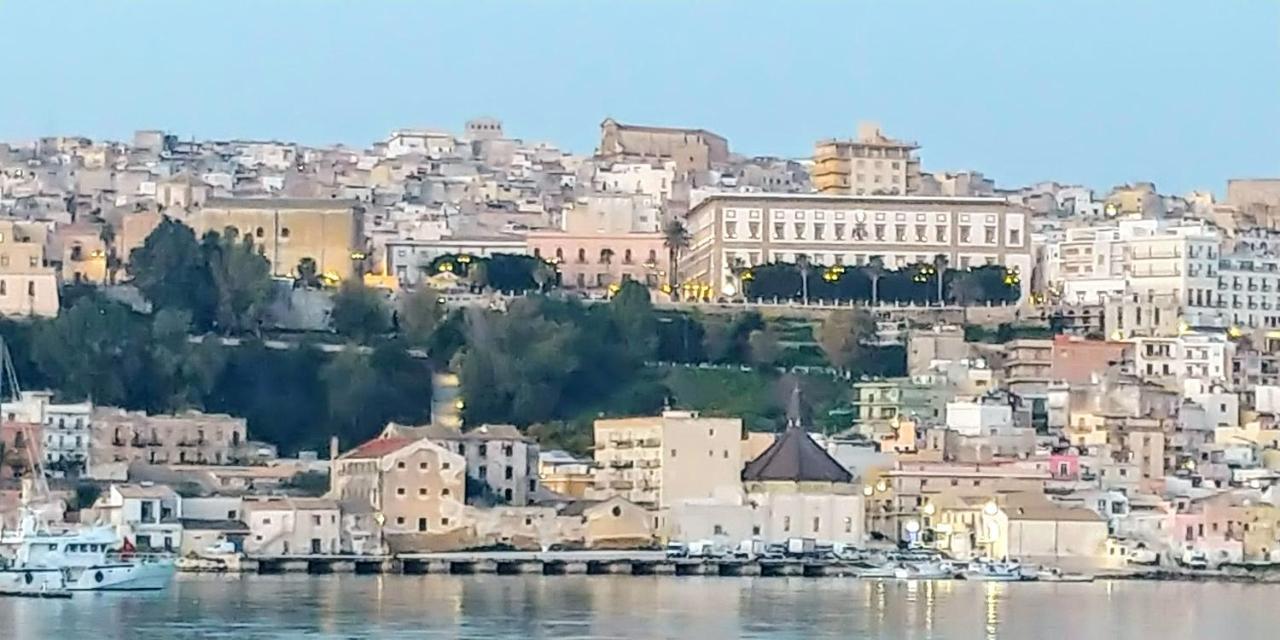 Casa Sunrise - Lovely Sea Front Apartment Sciacca Εξωτερικό φωτογραφία